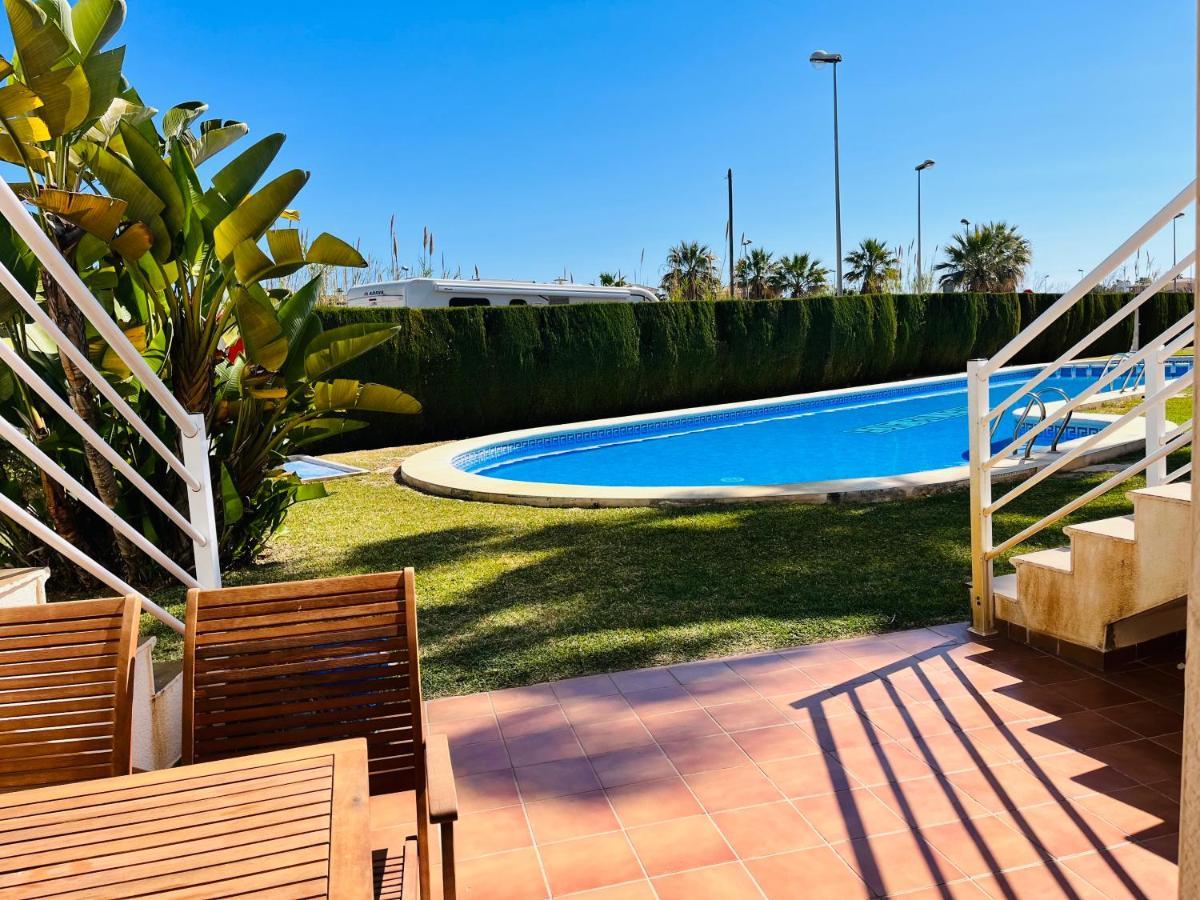 Apartamento Rabdells Olivanova 150M De La Playa Bagian luar foto