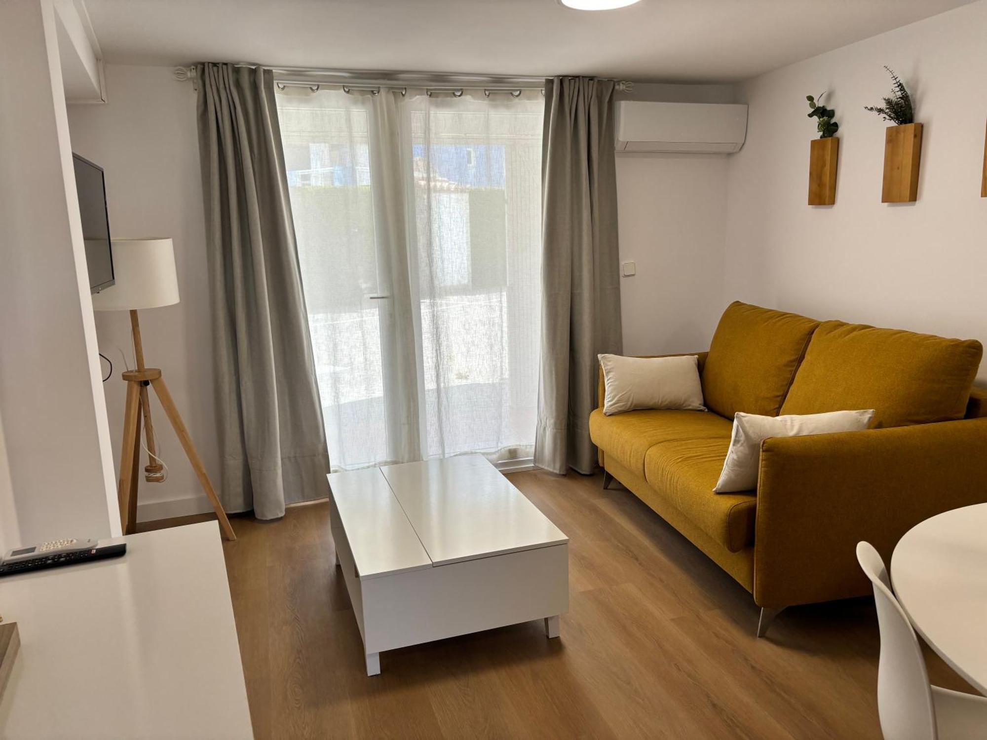 Apartamento Rabdells Olivanova 150M De La Playa Bagian luar foto